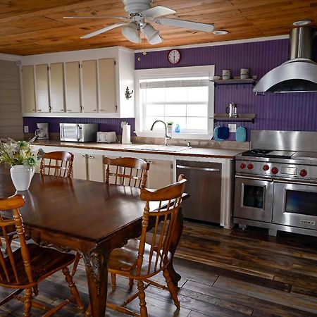 Blue Dolphin Inn And Cottages Grand Isle Luaran gambar