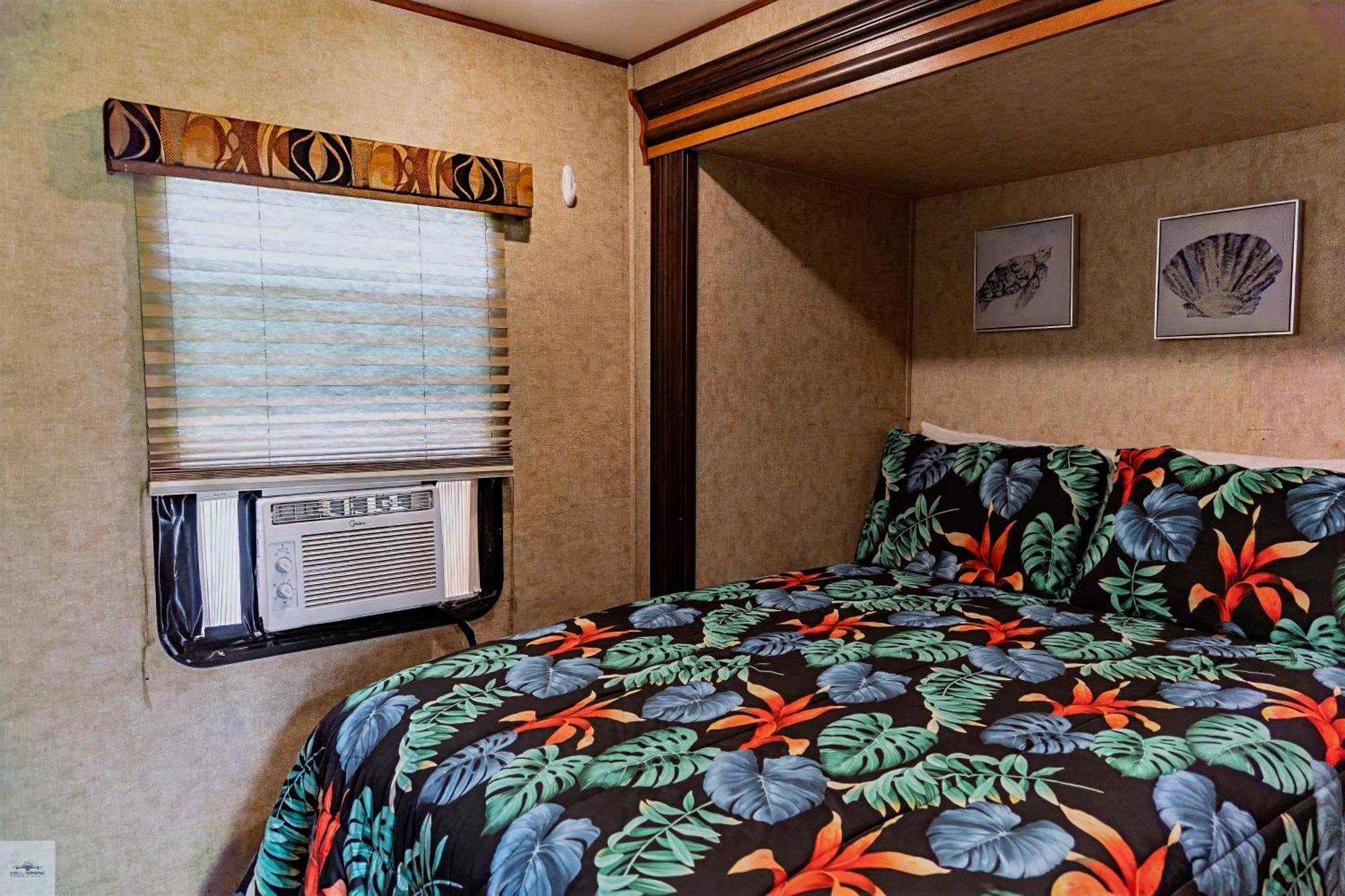 Blue Dolphin Inn And Cottages Grand Isle Luaran gambar