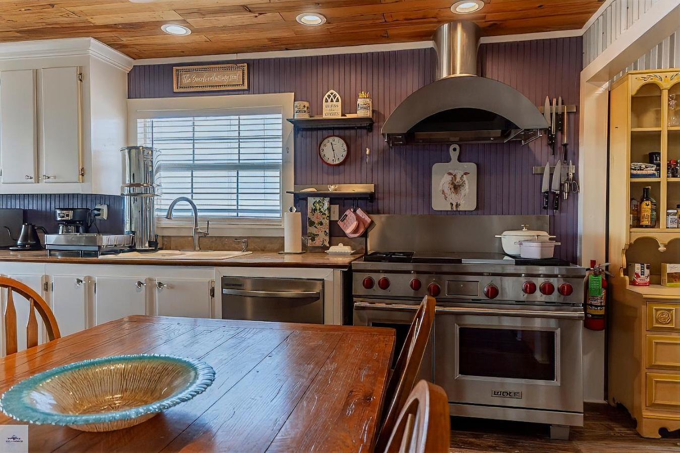 Blue Dolphin Inn And Cottages Grand Isle Luaran gambar